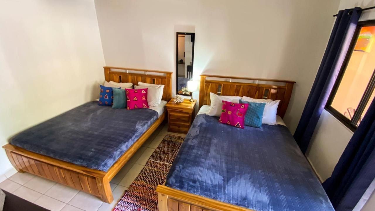 Roxy'S Bed & Breakfast Boca Chica Exterior foto